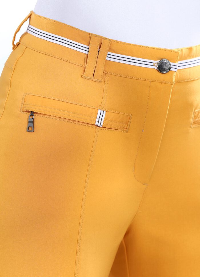 Byxor med dekorativt kontrastf&auml;rgat band 