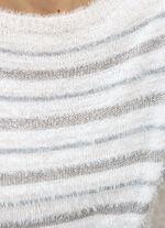 Tröja av garn med hårig effekt och glitter 