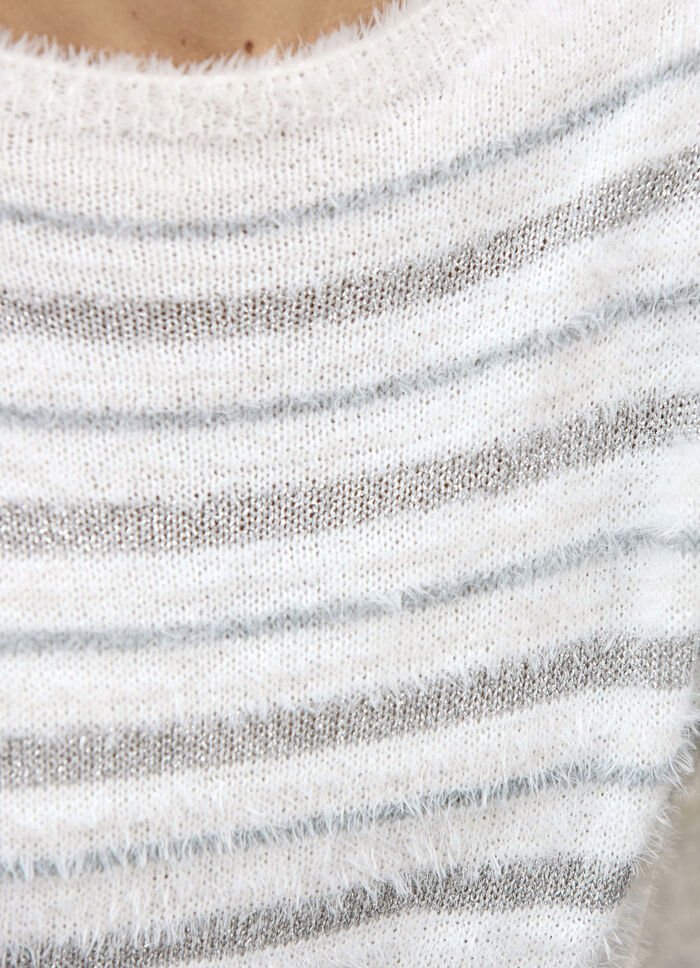 Tröja av garn med hårig effekt och glitter 