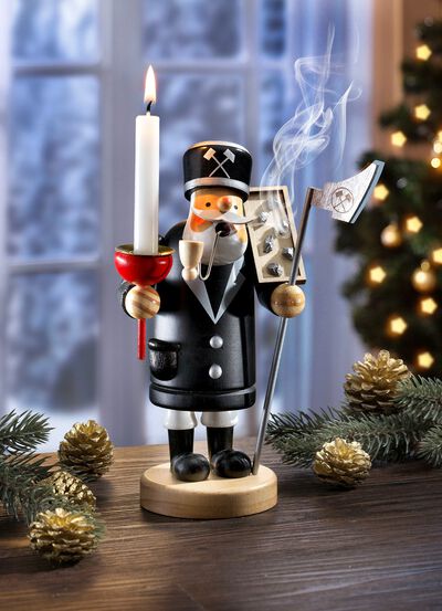 Tr&auml; r&ouml;kare 