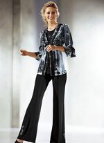 Mycket moderiktig tunika i en 2-i-1-look, 