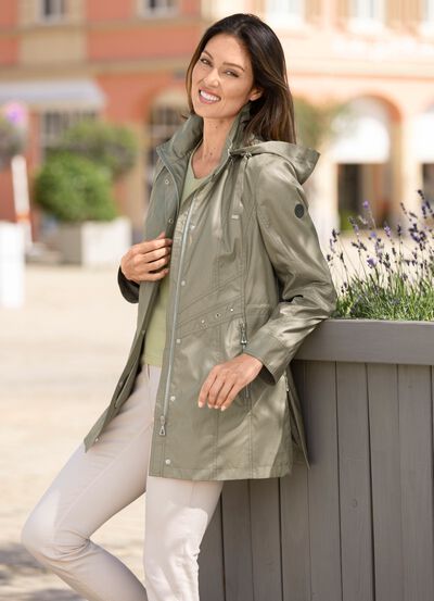 Jacka med avtagbar huva 