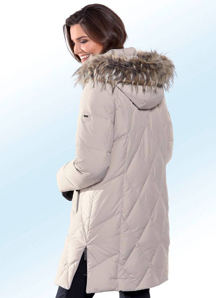 Kort dunkappa i 2 f&auml;rger med diamantquiltning KITT