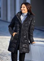 Funktionell kort jacka med h&ouml;g b&auml;rkomfort 