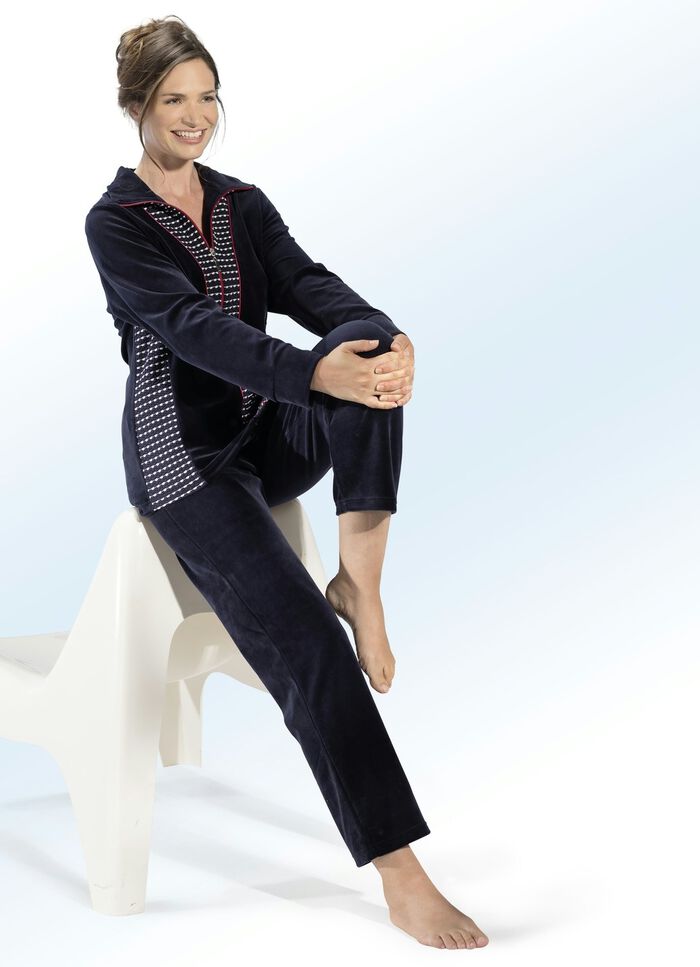 Fritidsdr&auml;kt med fina inl&auml;gg 