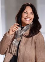 Halsduk med fantasim&ouml;nster 