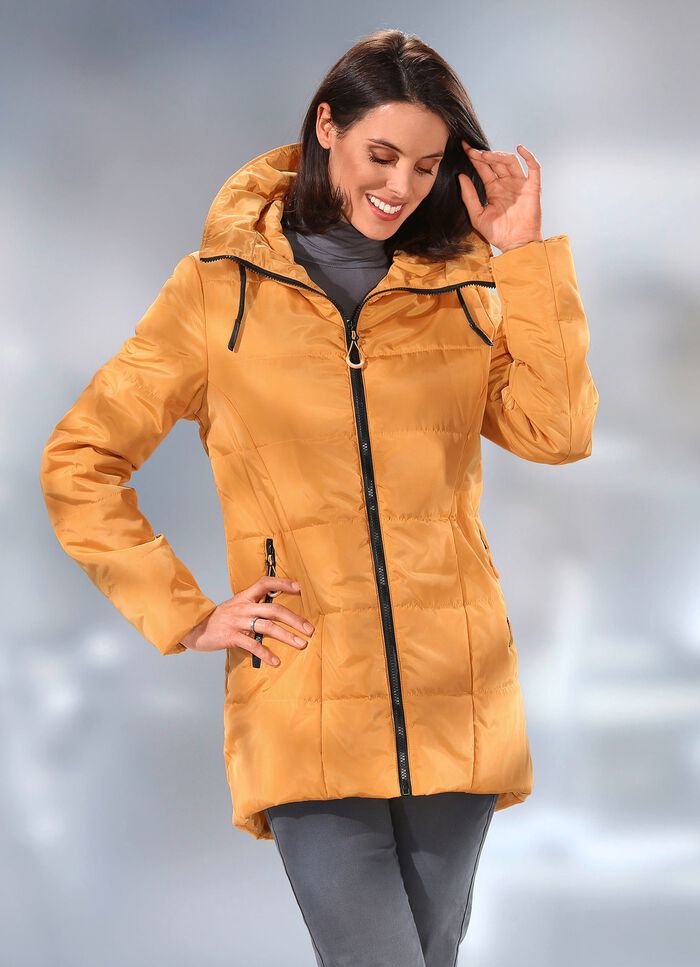 L&aring;ng jacka med fast huva 