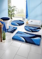 Badrumsset med halkfri baksida BL&Aring;