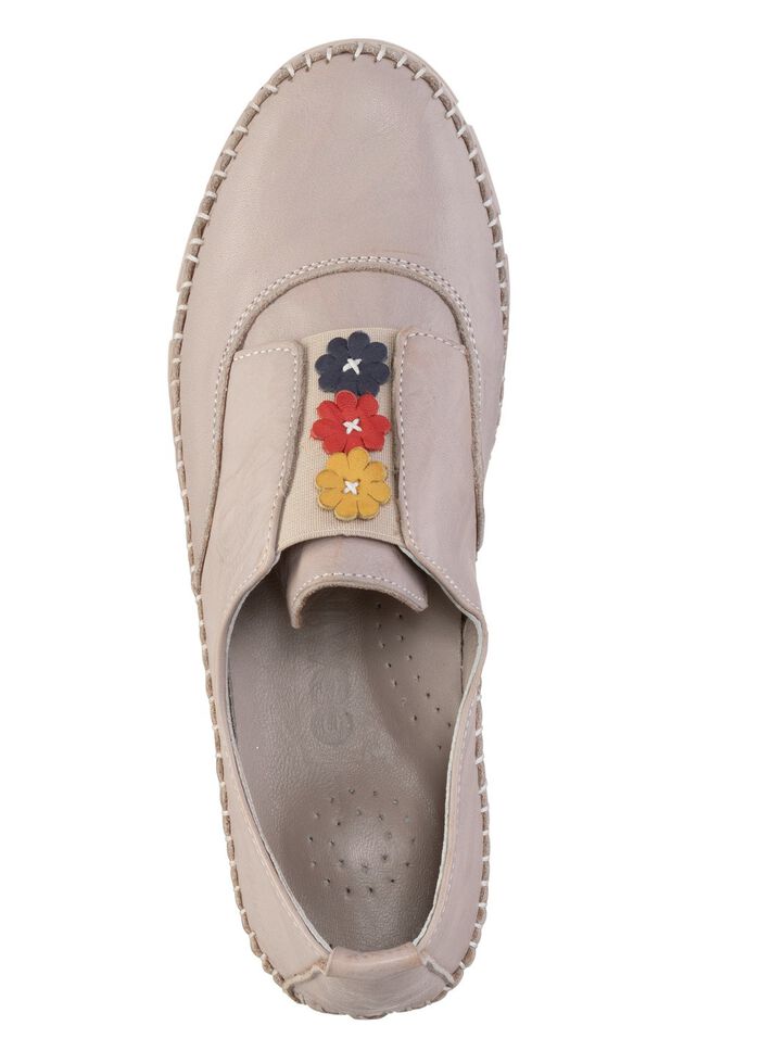 Gemini tofflor med en subtil skrynklig struktur och f&auml;rgglada l&auml;derblommor 