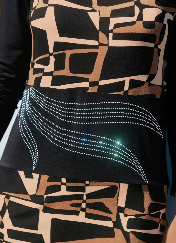 L&aring;ng skjorta med effektiv strassdekoration 