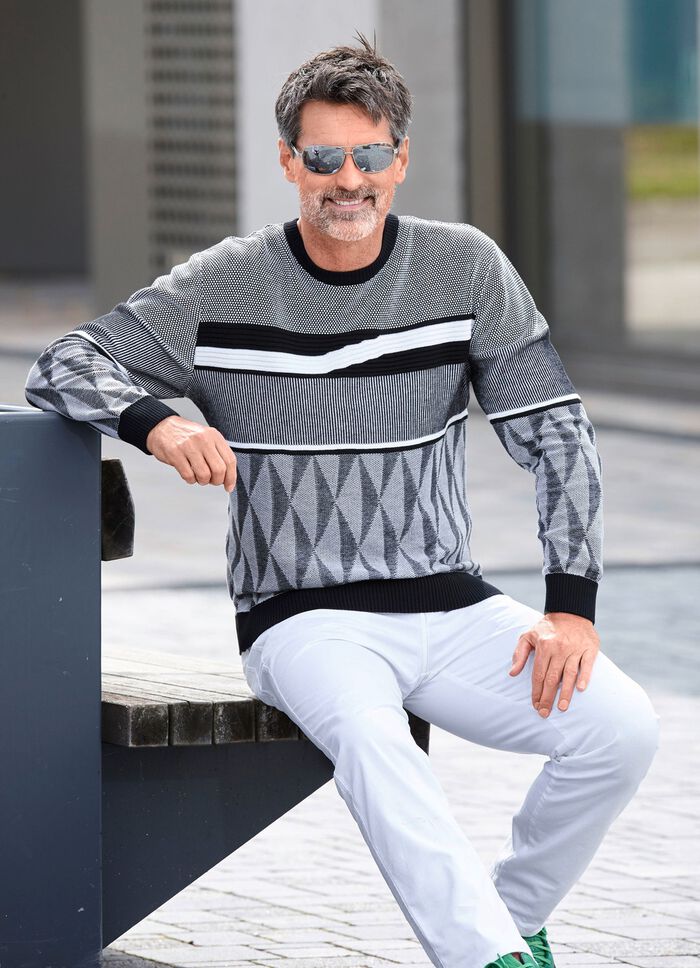 Tr&ouml;ja med rund hals 