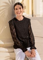 Spetsskjorta i 2 f&auml;rger 