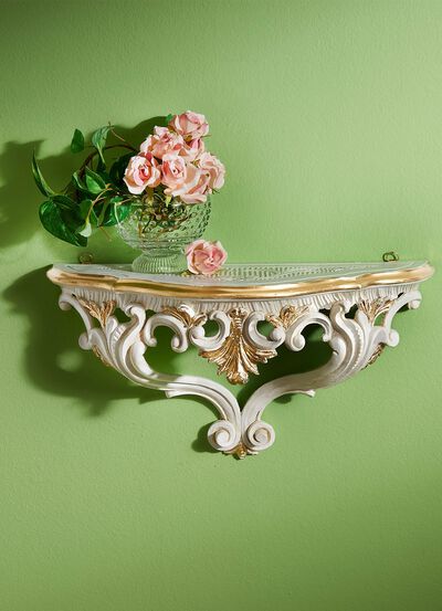 V&auml;ggkonsol i barockstil 