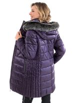 Kort rock med sidos&ouml;mmar 