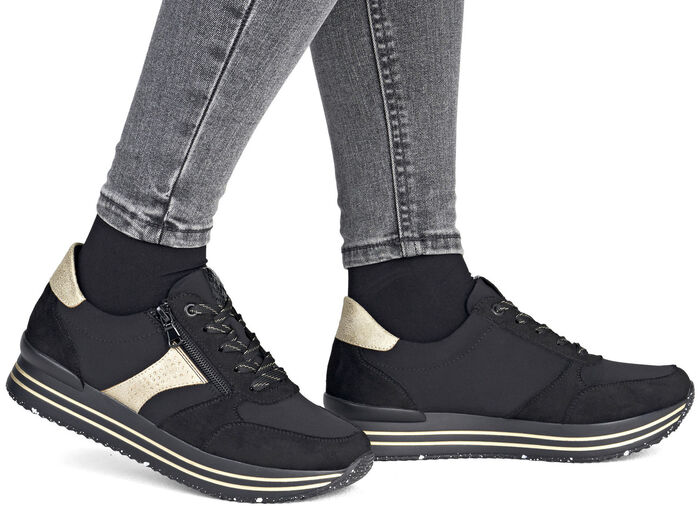 Remonte, trendiga damsneakers, vidd G, med uttagbar fotbädd, 