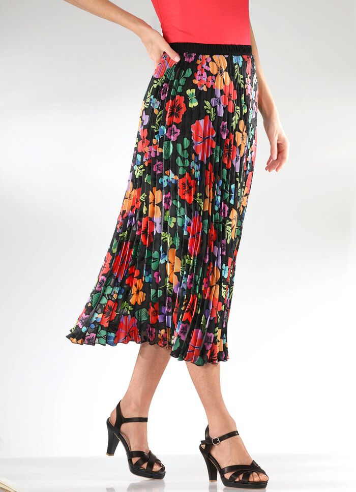 Plisserad kjol med blommig design SVART-F&Auml;RGAD