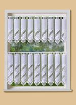 Liten persienn med makram&eacute;finish 