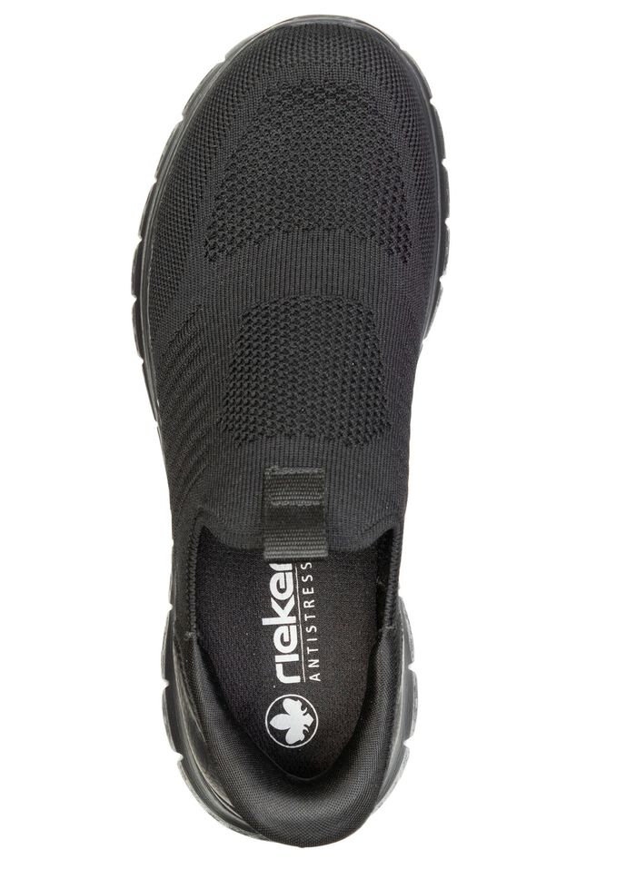 Rieker, l&auml;tta herrtofflor, med f&ouml;rst&auml;rkt h&auml;lkappa 