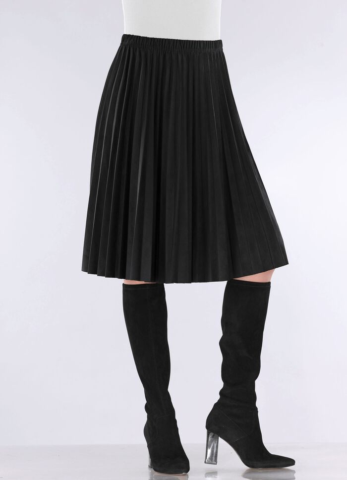 Veckad kjol i modern mocka av h&ouml;g kvalitet SVART