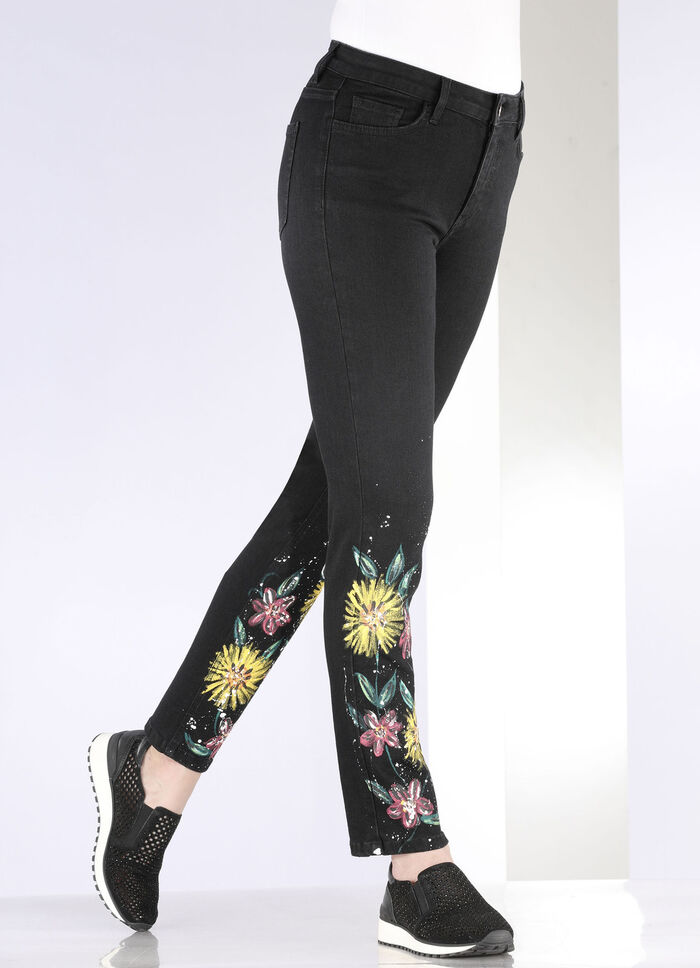 Jeans med handmålade blommotiv 