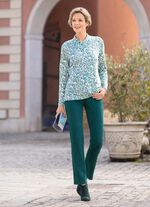 Tr&ouml;ja med dekorativ V-krage 