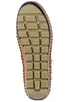 Gemini st&ouml;vlar i mockasin med rynkig struktur CURRY