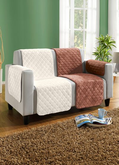 Soff- och f&aring;t&ouml;ljskydd med halkskydd 