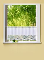 Kort gardin med st&aring;nggenomf&ouml;ring 