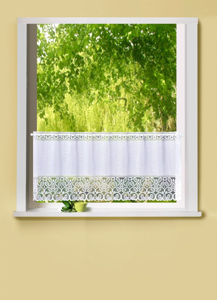 Kort gardin med st&aring;nggenomf&ouml;ring 