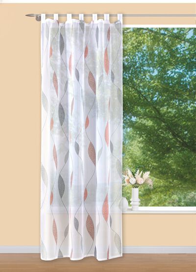 Gardin med prickigt v&aring;gm&ouml;nster 