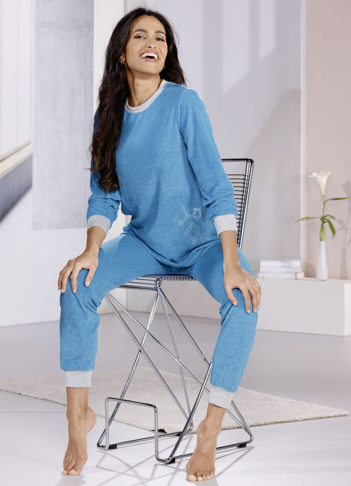 Pyjamas gjord av stretchfrotté med strass och muddar 