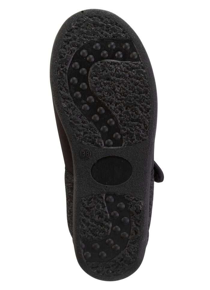 Clipsko av mjukt, delvis fl&auml;ckigt textilmaterial SVART