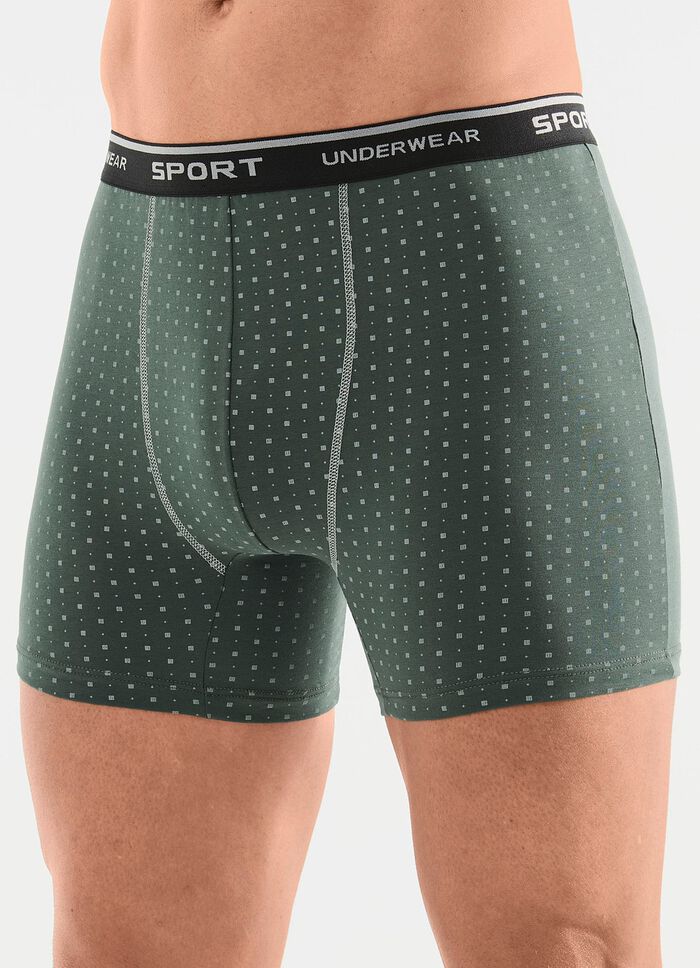 Trepack byxor med helt&auml;ckande design 