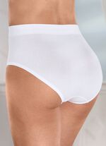 Tre paket trosor med bekv&auml;mt mjukt midjeband 