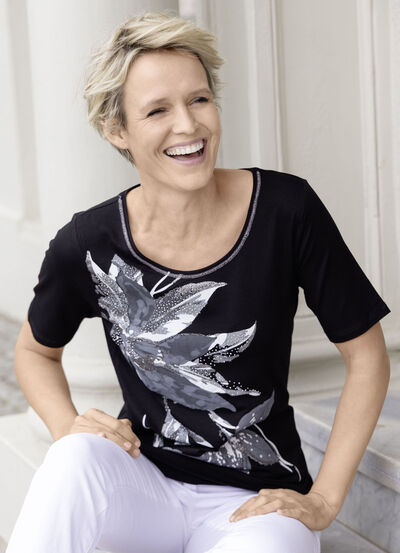 Skjorta med tallriksdekoration 