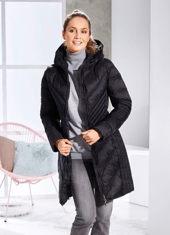 Kort kappa med fixerad huva 