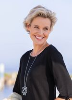 Ormkedja med blomformat h&auml;nge 