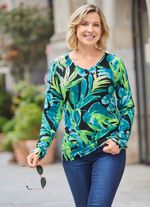 Finstickad tr&ouml;ja med djungelm&ouml;nster 