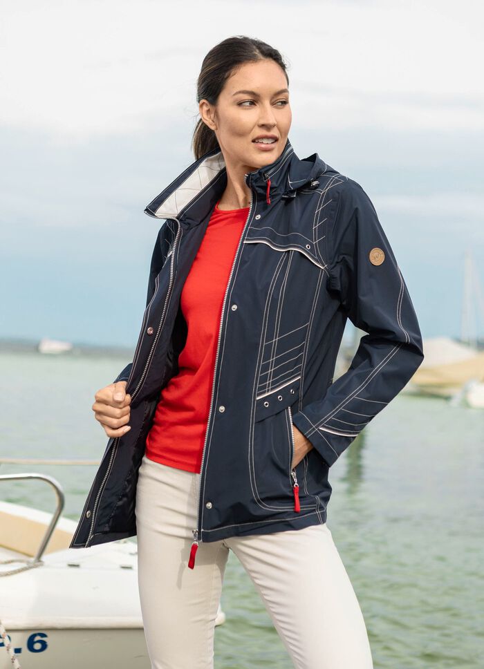 Funktionell jacka med avtagbar huva 