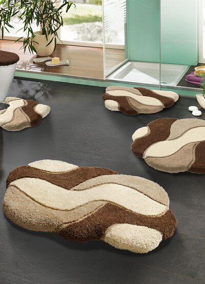 Badrumsset fr&aring;n grunden i l&auml;ttsk&ouml;tt kvalitet 