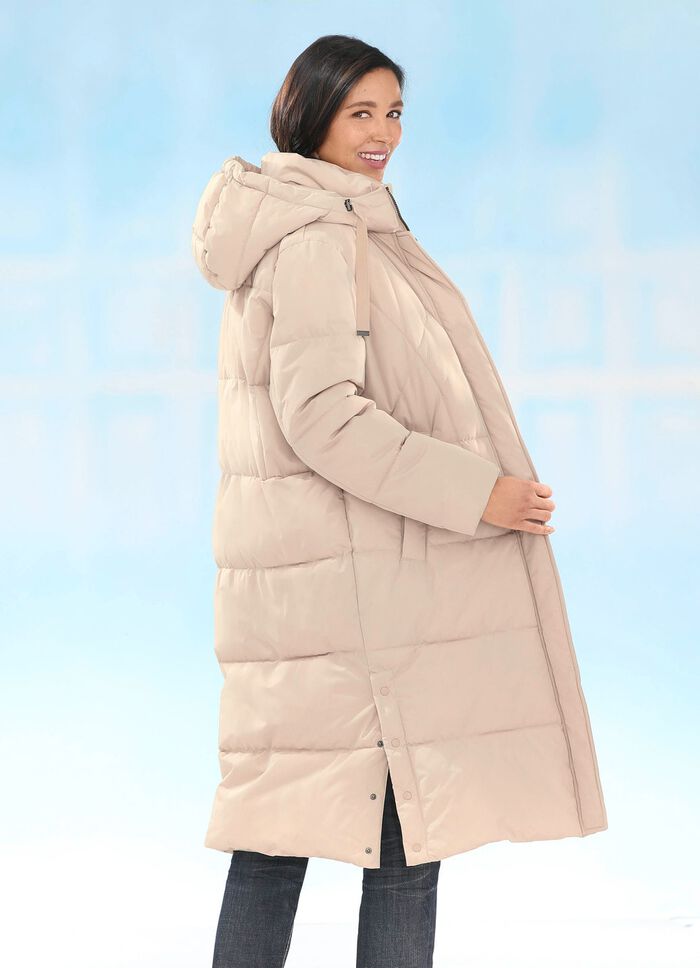 Kappa med en avslappnad skärning SAND