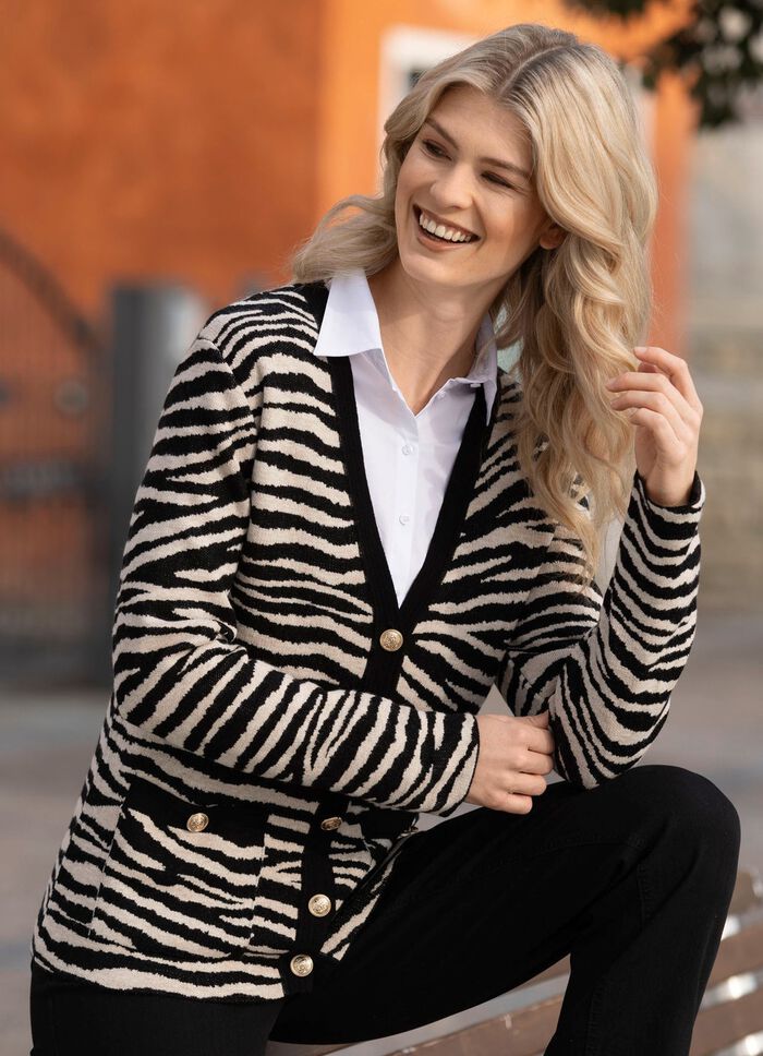 Cardigan i jacquarddesign 