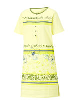 Två paket nattlinnen med placerat tryck framtill