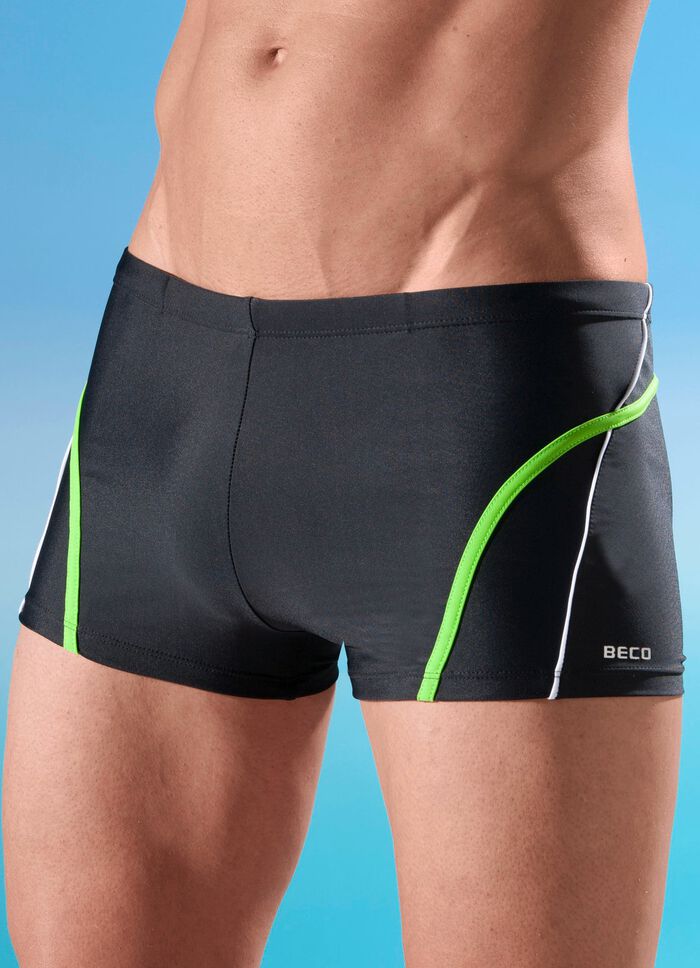 Badbyxor med foder framtill 