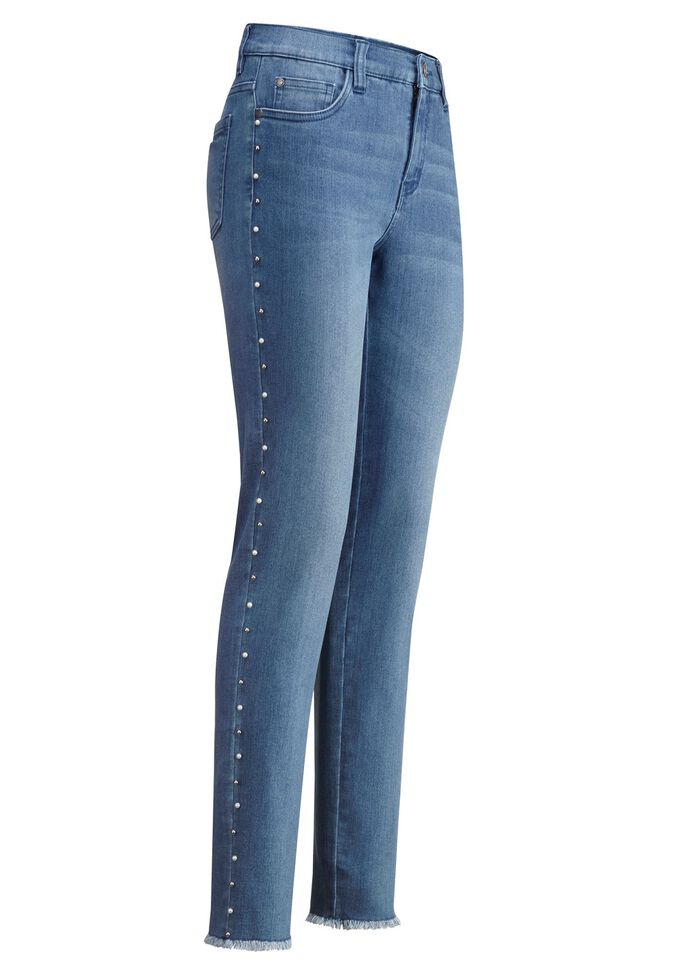 Eleganta jeans med vackra dekorativa p&auml;rlor 