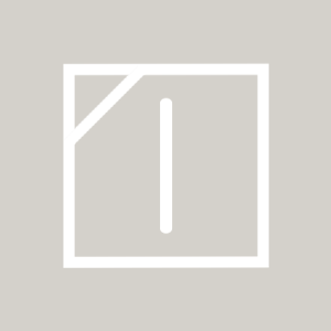 Torkas i skuggan på lina